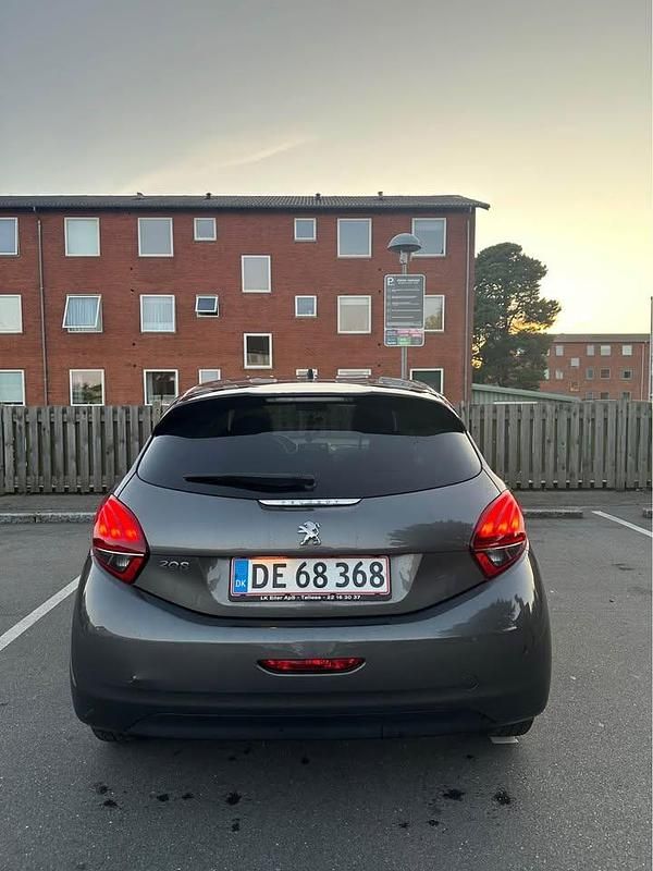 Brugt Peugeot 208 2017 Hatchback