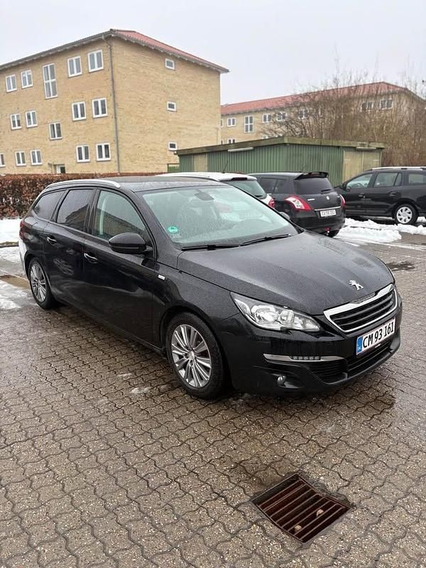 Brugt Peugeot 308 Style 120 HK (88 kW) 2016 Sort Stationcar