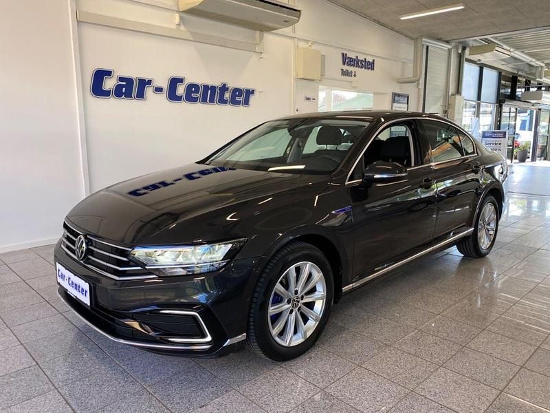 Gråmetal Brugt 2021 VW Passat GTE Sedan | 3.537 kr. - Billede 1/4