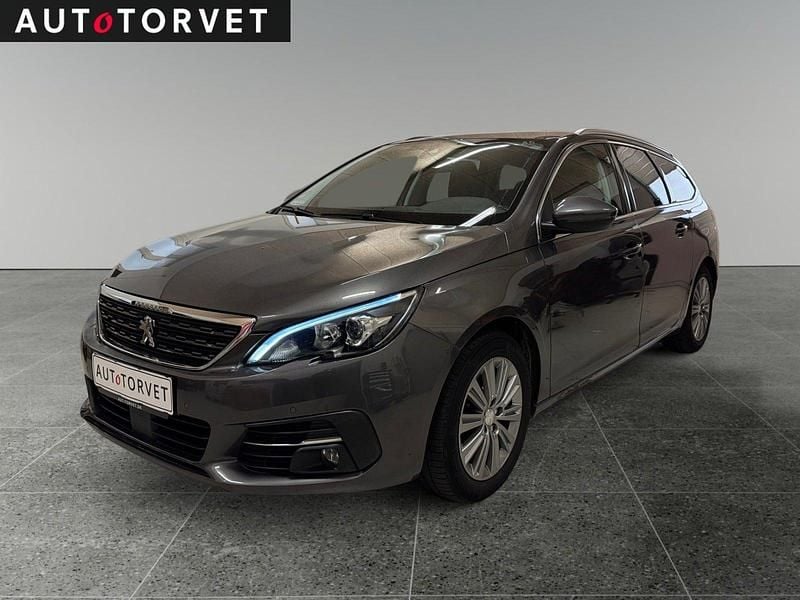 Gråmetal Brugt 2018 Peugeot 308 Selection Sky Stationcar | 99.700 kr. (God pris) - Billede 1/4