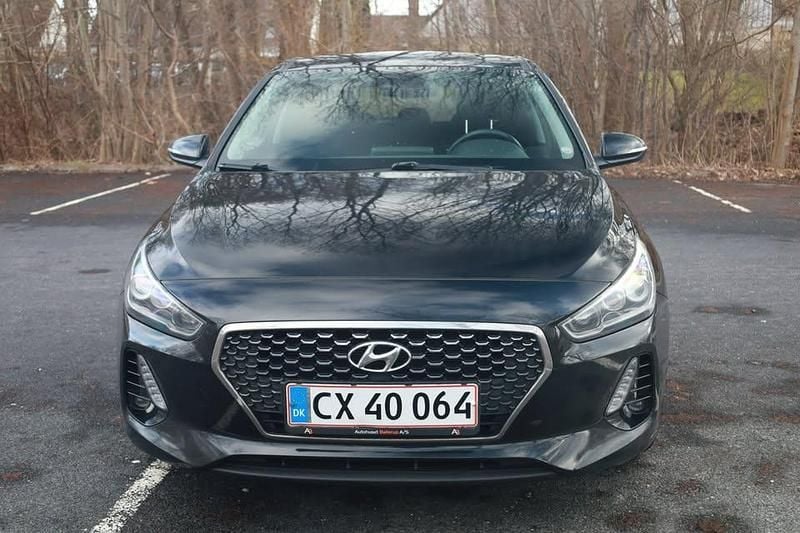 Brugt Hyundai i30 Premium 120 HK (88 kW) 2017 Sort Hatchback