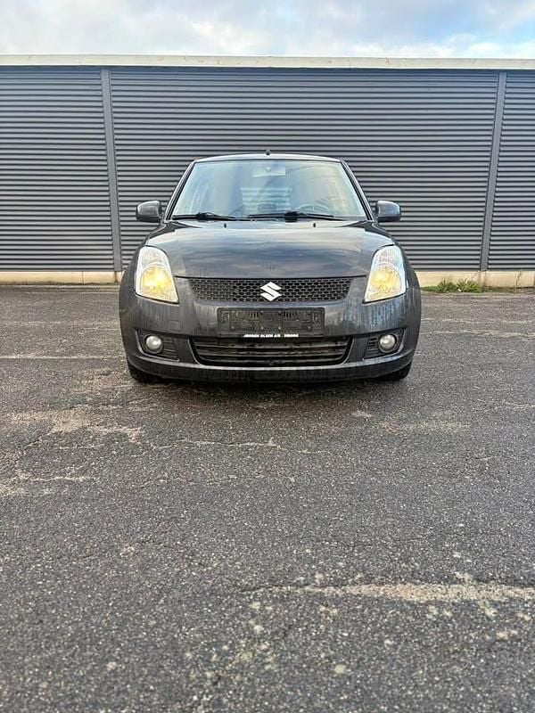 Brugt 2011 Suzuki Swift Hatchback | 11.500 kr. - Billede 1/4