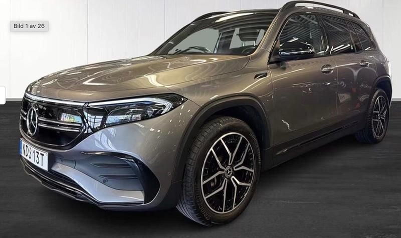 Sølvmetal Brugt 2022 Mercedes EQB300 AMG line SUV | 339.900 kr. (Fair pris) - Billede 1/4