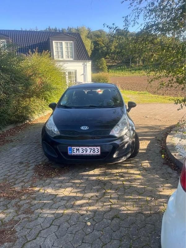 Brugt 2012 Kia Rio Sedan | 24.999 kr. (Fair pris) - Billede 1/4