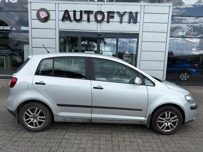 Sølvmetal Brugt 2006 VW Golf Plus Cross Trendline MPV | 5.000 kr. - Billede 1/4