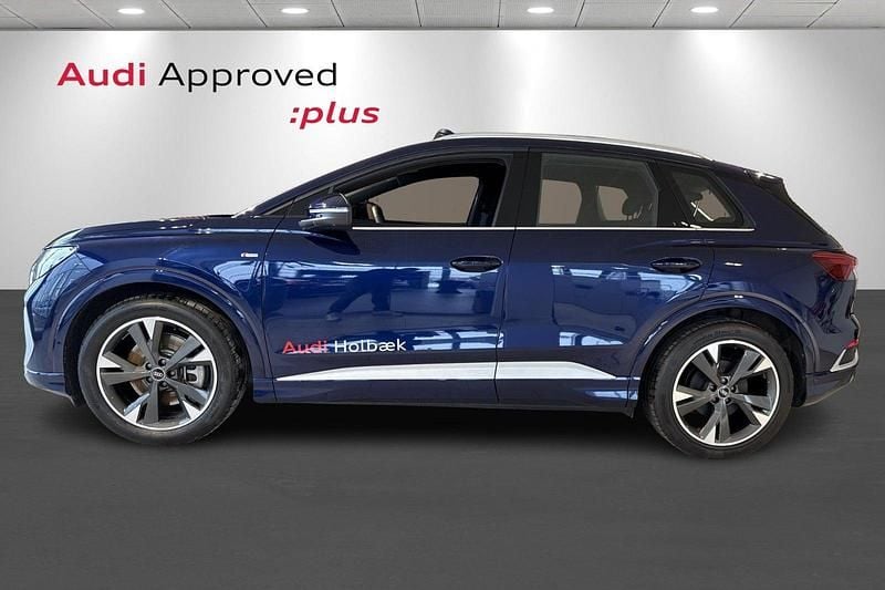 Ny Audi Q4 e-tron S-Line 210 kW (286 HK) 2025 Mørkblåmetal SUV