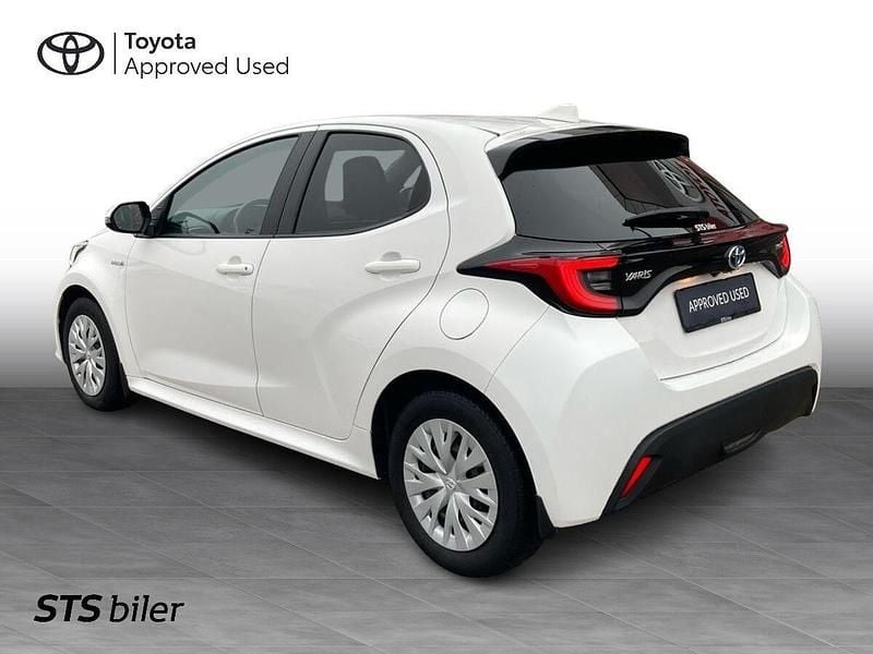 Brugt Toyota Yaris H3 116 HK (85 kW) 2021 Pure white Hatchback