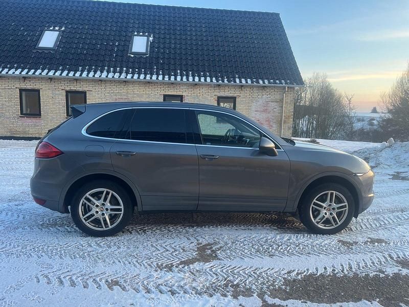 Brugt Porsche Cayenne 240 HK (176 kW) 2011 Grå SUV