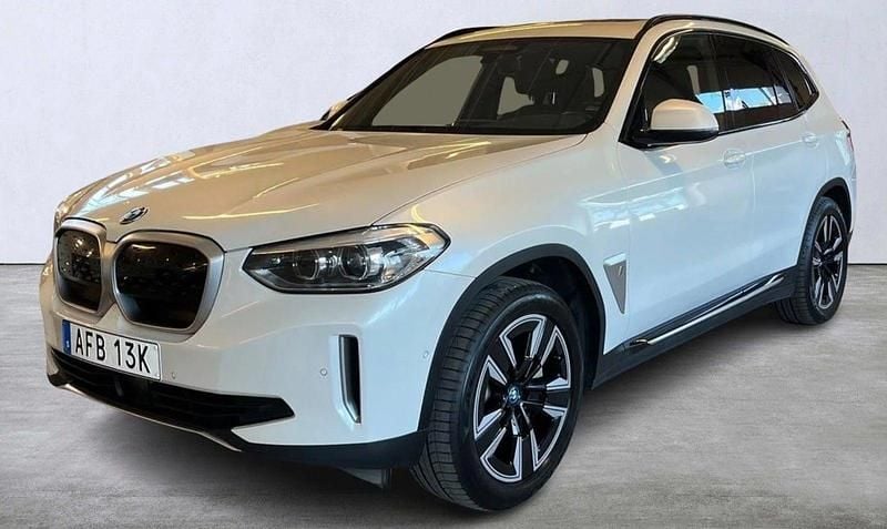 Hvidmetal Brugt 2021 BMW iX3 SUV | 289.500 kr. (Super pris) - Billede 1/4