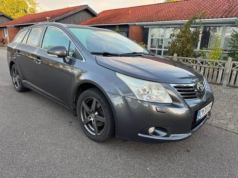 Brugt Toyota Avensis 132 HK (97 kW) 2011 Stationcar
