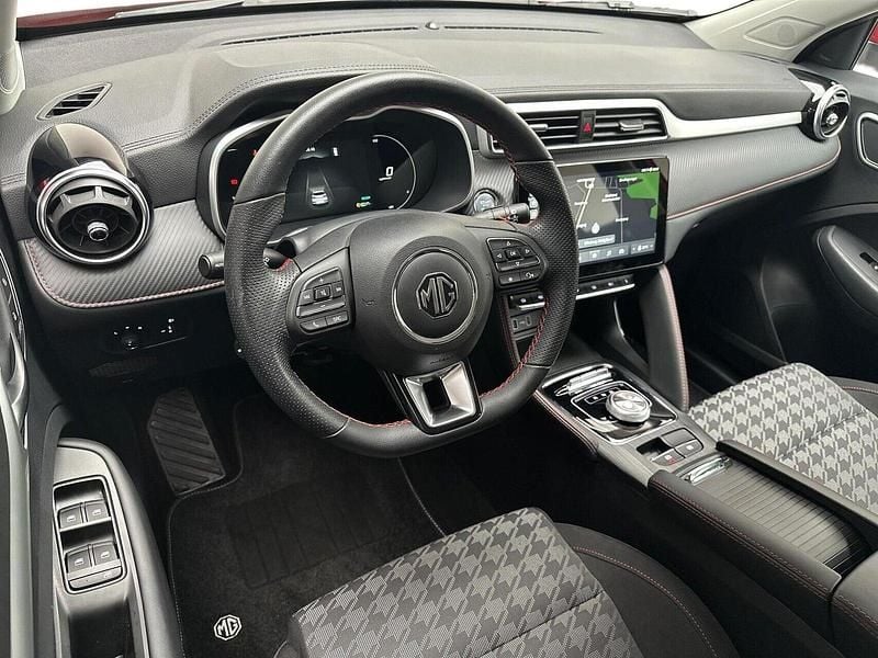 Brugt MG ZS Comfort 114 kW (156 HK) 2022 Rød SUV