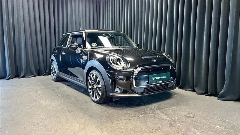 Midnight black Brugt 2022 Mini Cooper Hatchback | 164.900 kr. (Lidt for dyr) - Billede 1/1