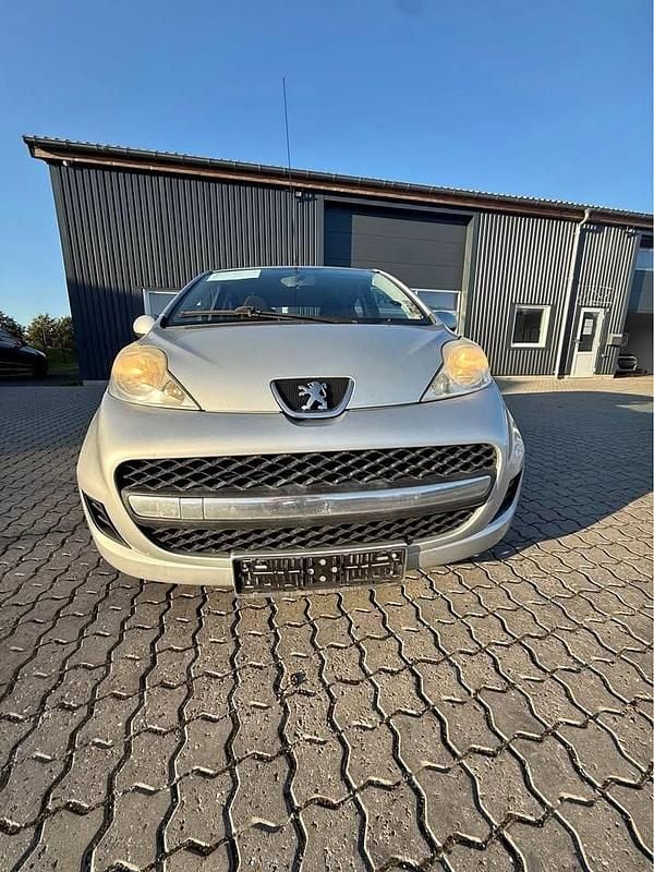 Brugt 2010 Peugeot 107 Active Hatchback | 17.900 kr. (Fair pris) - Billede 1/4