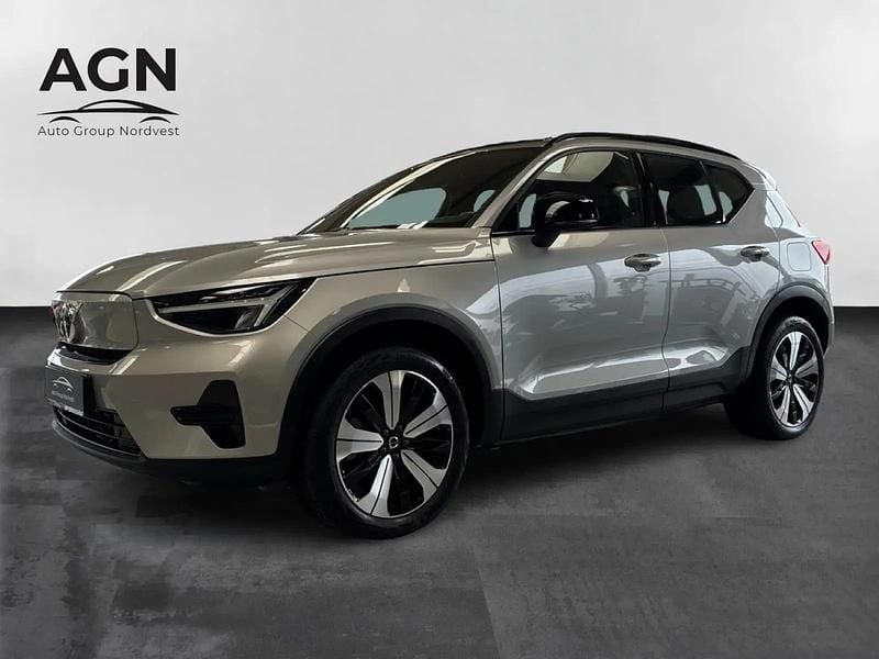 Sølvmetal Brugt 2023 Volvo XC40 Core SUV | 259.900 kr. (Fair pris) - Billede 1/4
