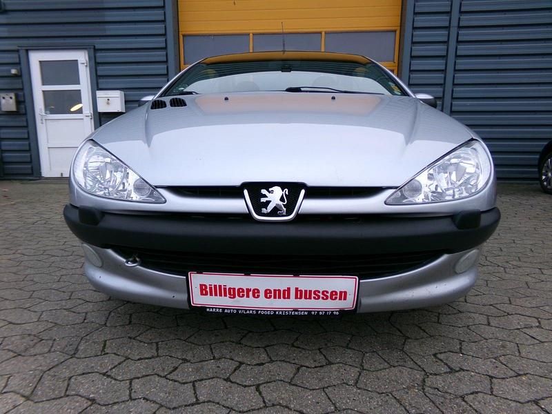 Brugt Peugeot 206 CC 110 HK (80 kW) 2001 Cabriolet