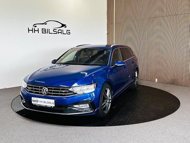 Blåmetal Brugt 2019 VW Passat R-line Stationcar | 289.700 kr. (Lidt for dyr) - Billede 1/4