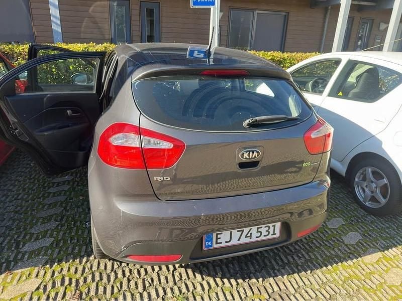Brugt Kia Rio 2013 Hatchback