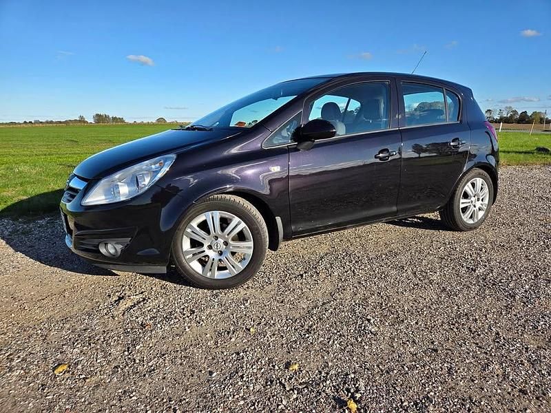 Brugt 2010 Opel Corsa Cosmo Hatchback | 32.900 kr. (Fair pris) - Billede 1/4