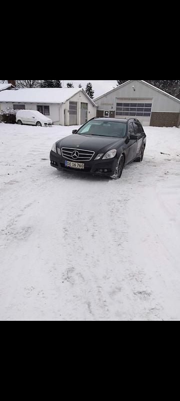 Brugt Mercedes E200 Elegance 136 HK (100 kW) 2011 Sort Stationcar