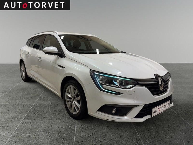 Brugt Renault Mégane IV Zen 110 HK (80 kW) 2017 Hvid Stationcar