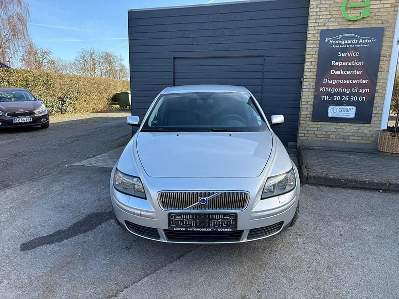 Brugt Volvo V50 Kinetic 125 HK (91 kW) 2004 Sølvmetal Stationcar