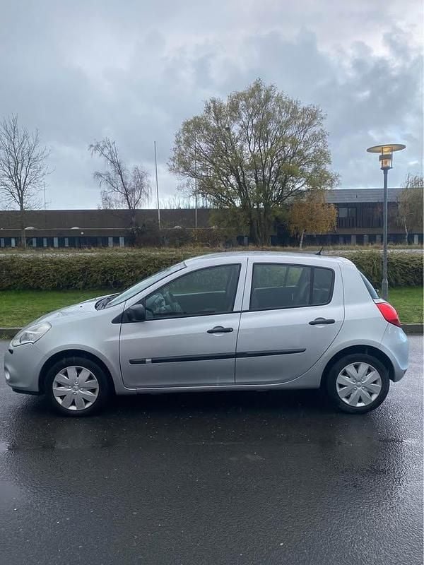 Brugt Renault Clio III 2011