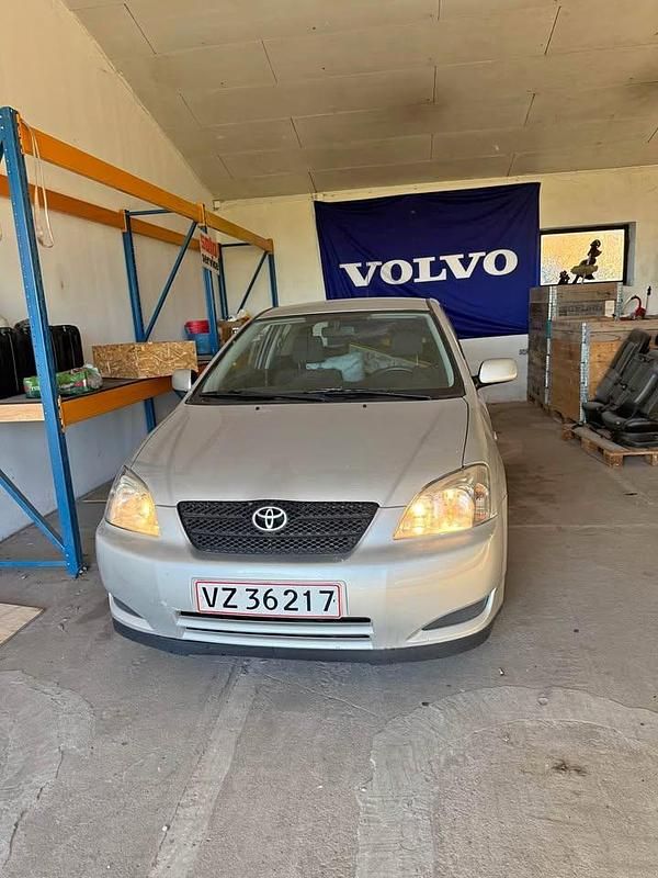 Brugt 2002 Toyota Corolla Hatchback | 15.000 kr. - Billede 1/2