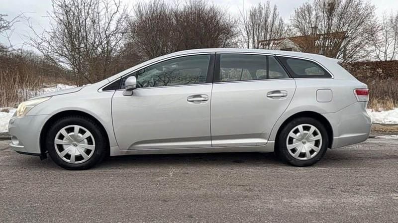 Brugt Toyota Avensis 132 HK (97 kW) 2012