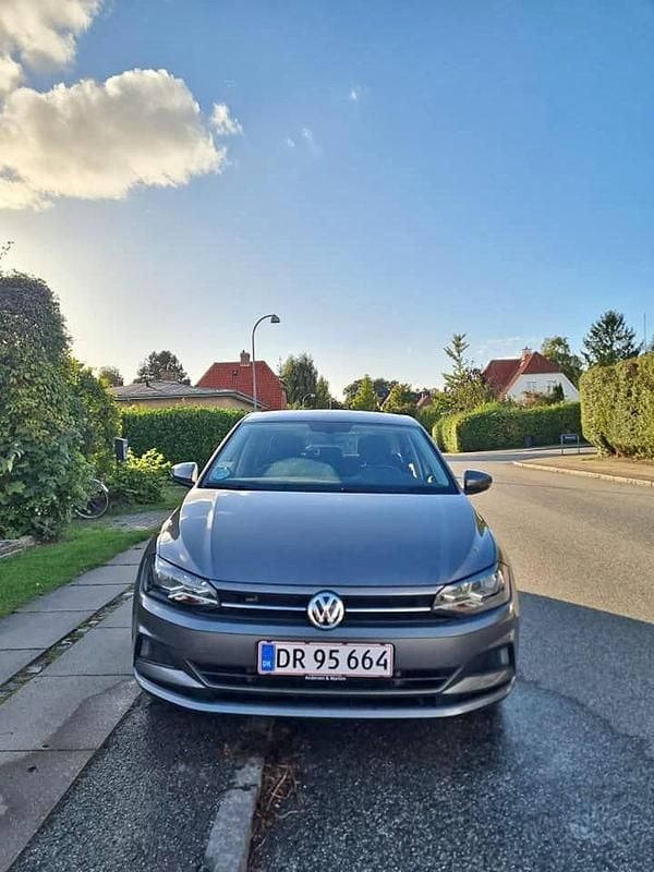 Grå Brugt 2020 VW Polo Comfortline Hatchback | 150.000 kr. (Fair pris) - Billede 1/4