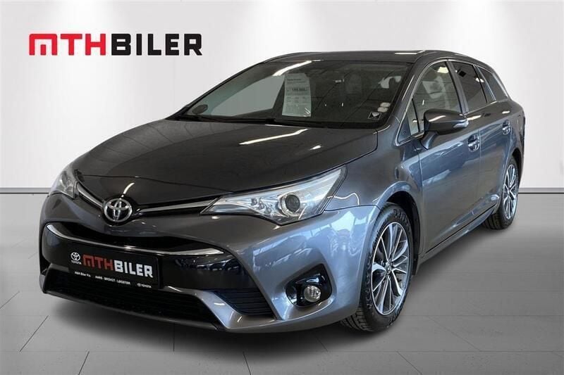 Koksgrå Brugt 2016 Toyota Avensis Multidrive S Stationcar | 159.900 kr. (Fair pris) - Billede 1/2