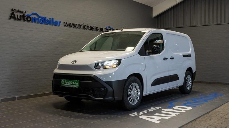 Hvid Ny 2025 Toyota Proace City City MPV | 179.900 kr. - Billede 1/4