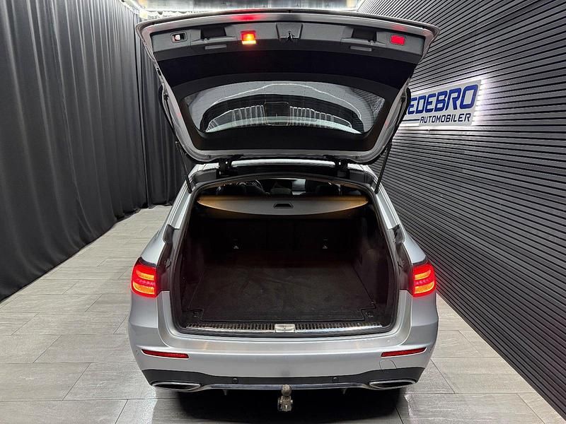 Brugt Mercedes E220 AMG line 194 HK (142 kW) 2018 Sølvmetal Stationcar