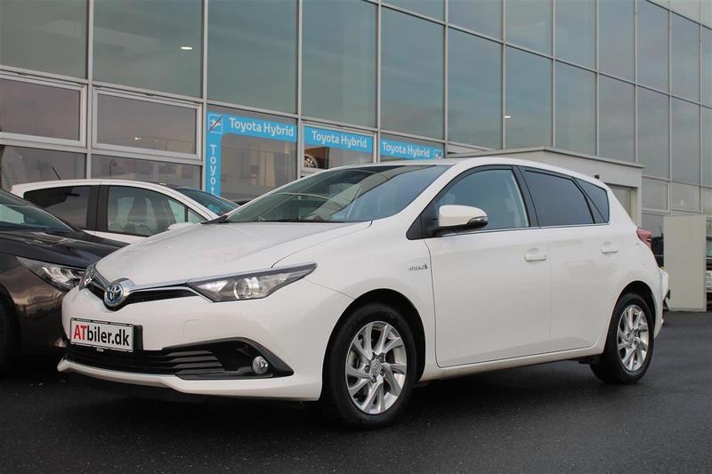 Brugt 2017 Toyota Auris Hybrid 1.8 El_Hybrid 136 HK (kr. 169.900 ...