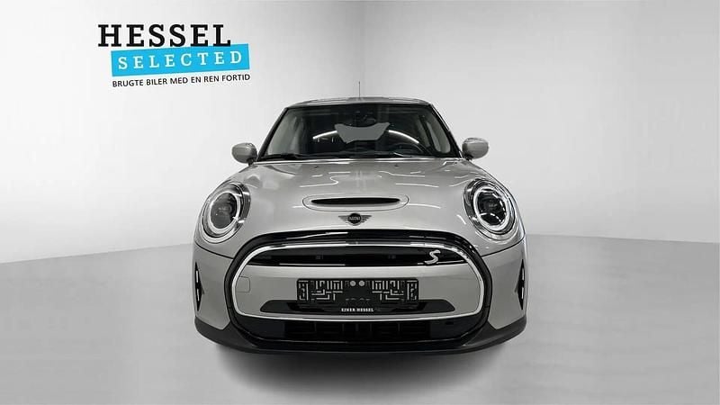 Brugt Mini Cooper Essential 135 kW (184 HK) 2023 Melting silver Hatchback