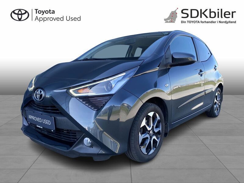 Koksgrå Brugt 2021 Toyota Aygo x-press Hatchback | 109.900 kr. (Fair pris) - Billede 1/4
