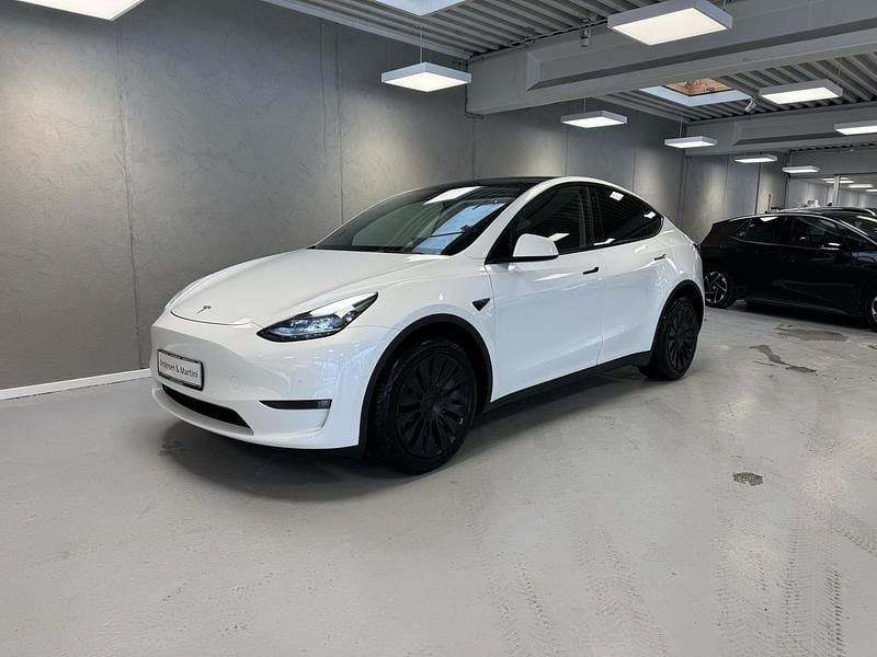 Hvidmetal Brugt 2021 Tesla Model Y Long Range AWD SUV | 204.400 kr. (Fair pris) - Billede 1/4