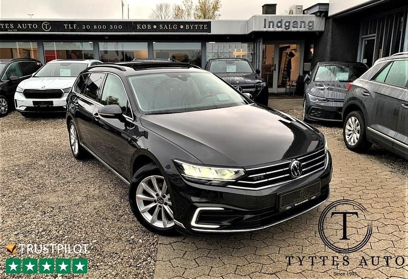 Gråmetal Brugt 2020 VW Passat Pro Stationcar | 264.800 kr. (Dyr) - Billede 1/4
