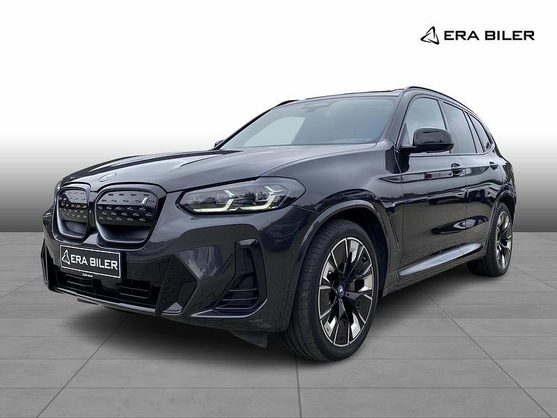 Koksmetal / sophisto grey Brugt 2022 BMW iX3 M Sport SUV | 369.900 kr. (Fair pris) - Billede 1/4