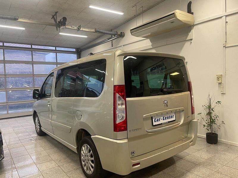 Brugt Peugeot TePee 136 HK (100 kW) 2009 Guldmetal MPV