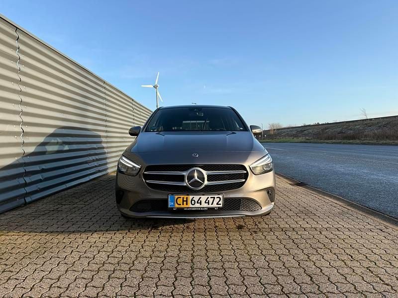 Gråmetallic Brugt 2019 Mercedes B200 Advantage MPV | 145.000 kr. - Billede 1/6
