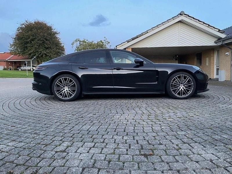 Sortmetal Brugt 2017 Porsche Panamera 4 Sedan | 380.000 kr. - Billede 1/3