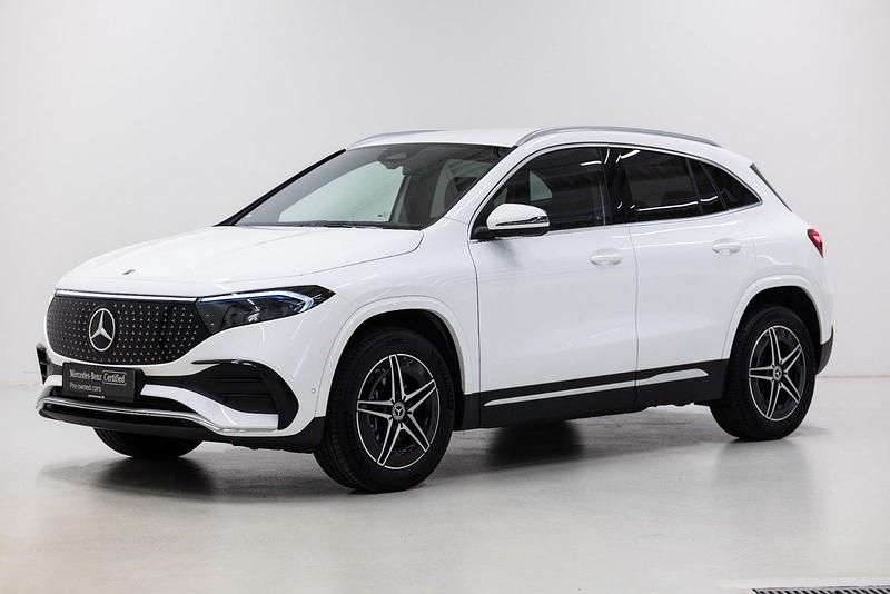 Farve: hvid Brugt 2025 Mercedes EQA250+ AMG SUV | 359.900 kr. (Fair pris) - Billede 1/4