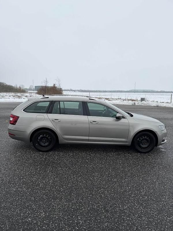 Brugt Skoda Octavia Active 116 HK (85 kW) 2018 Grå Stationcar