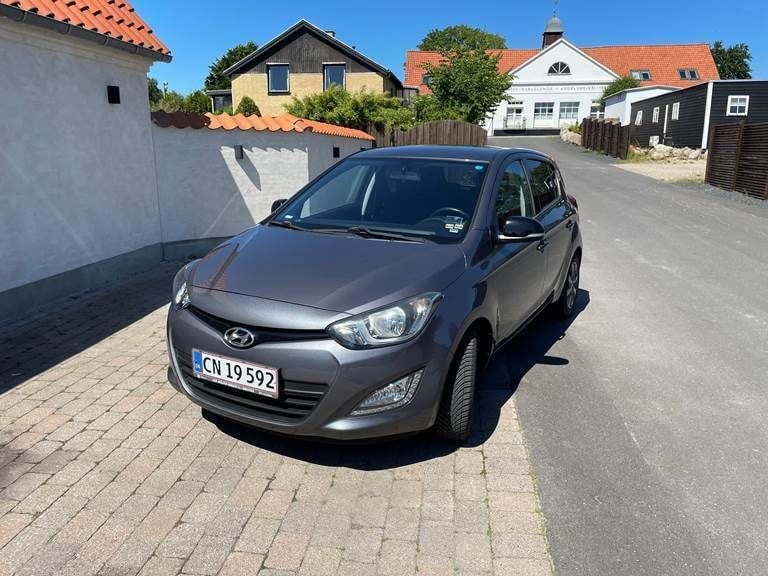 Brugt Hyundai i20 84 HK (61 kW) 2014 Hatchback