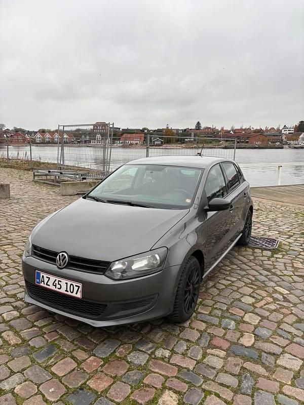 Brugt VW Polo 60 HK (44 kW) 2013 Grå Hatchback