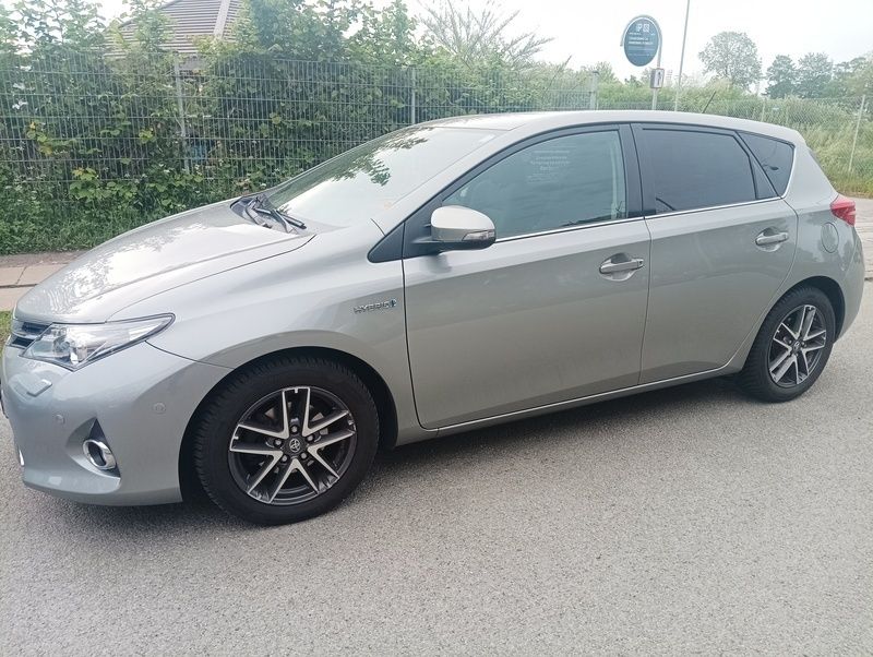 Grå Brugt 2015 Toyota Auris Premium Hatchback | 114.100 kr. (Fair pris) - Billede 1/6