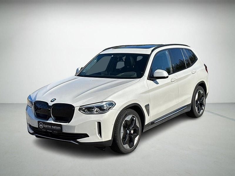 Hvidmetal Brugt 2022 BMW iX3 SUV | 324.900 kr. (Fair pris) - Billede 1/4