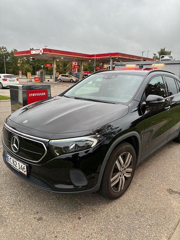 Sort Brugt 2021 Mercedes EQA250 SUV | 229.800 kr. (Fair pris) - Billede 1/4