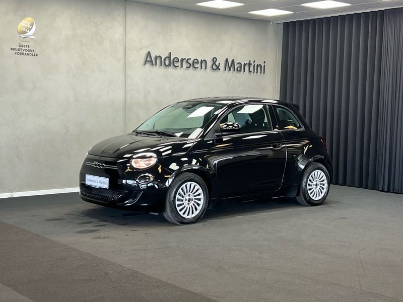 Unilackierung onyx s Brugt 2022 Fiat 500e Action Hatchback | 82.800 kr. (Fair pris) - Billede 1/4