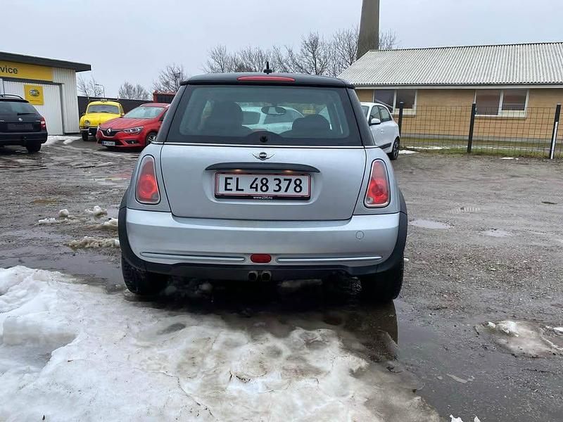 Brugt Mini ONE 90 HK (66 kW) 2006 Hatchback